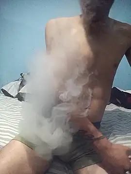 Snapshot of Leonul chatting on 28, 10, 2025 Leonul online show from 28, 10, 2025