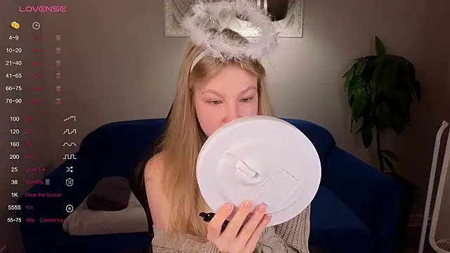 Sarra Cooper online show from 12, 2, 2025