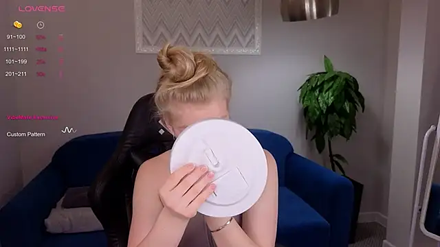 Sarra Cooper online show from 14, 2, 2025