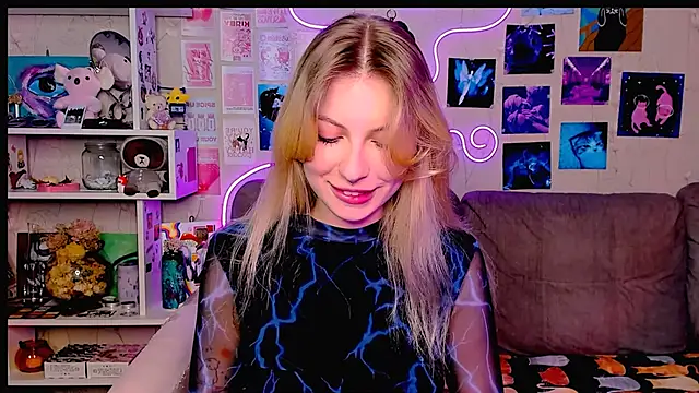 Maria Hunt online show from 11, 12, 2024