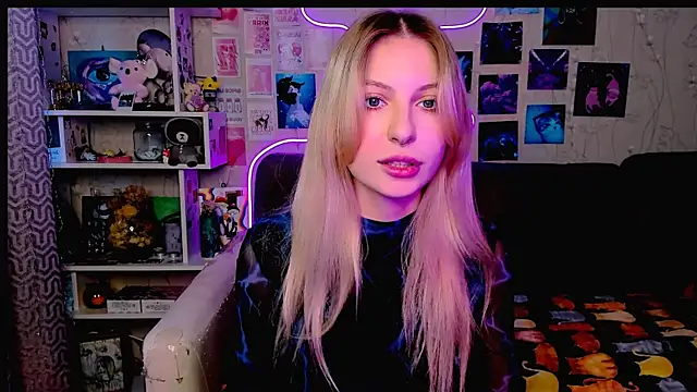 Maria Hunt online show from 11, 12, 2024