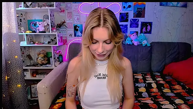 Maria Hunt online show from 23, 1, 2025