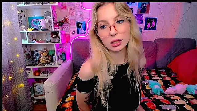 Maria Hunt online show from 25, 1, 2025