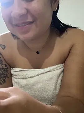 Pretty Isadora online show from 1, 3, 2026