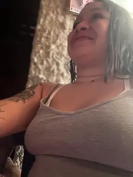 Pretty Isadora online show from 22, 3, 2026