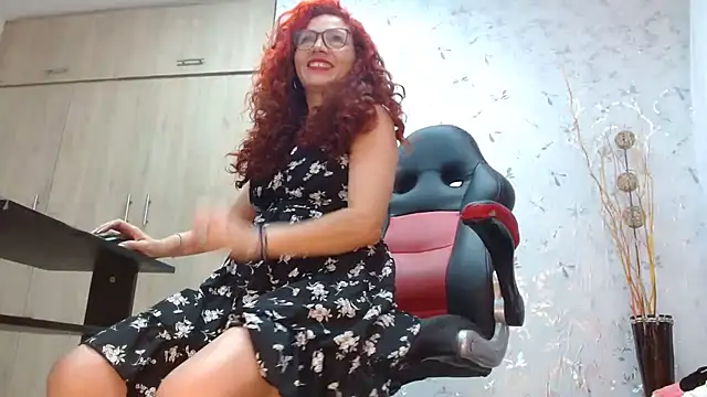 Snapshot of Samantabrown_ chatting on 3, 2, 2025 Samantabrown online show from 3, 2, 2025