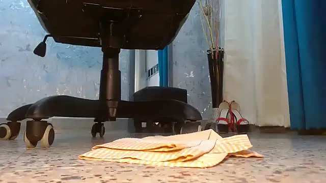 Snapshot of Samantabrown_ chatting on 11, 11, 2025 Samantabrown online show from 11, 11, 2025