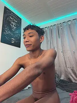 alejo cute online show from 11, 7, 2026