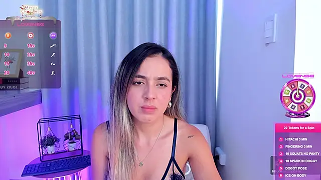 Lucyortiz  online show from 20, 12, 2024