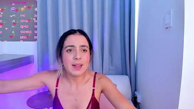 Lucyortiz  online show from 20, 2, 2025