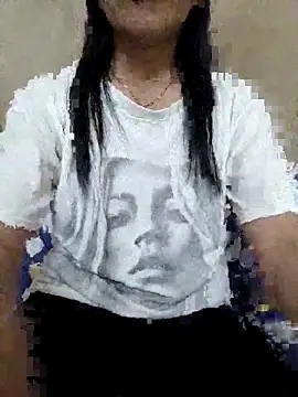 Snapshot of Asian_girl13 chatting on 14, 12, 2025 Asian girl13 online show from 14, 12, 2025