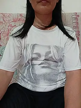 Snapshot of Asian_girl13 chatting on 3, 6, 2026 Asian girl13 online show from 3, 6, 2026