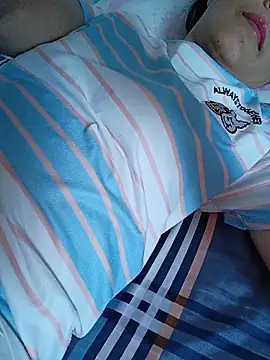 Snapshot of Asian_girl13 chatting on 28, 6, 2026 Asian girl13 online show from 28, 6, 2026