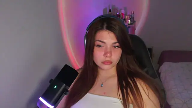 helengilmor online show from 26, 4, 2026