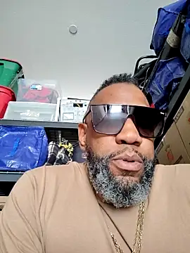 Snapshot of 3prettyboy3 chatting on 27, 9, 2025 3prettyboy3 online show from 27, 9, 2025