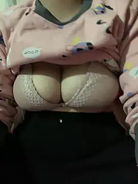 Milk Mom99 online show from 28, 2, 2025