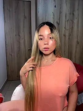 Snapshot of nakary00 chatting on 14, 10, 2025 nakary00 online show from 14, 10, 2025