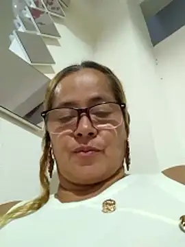 Snapshot of natally_ross21 chatting on 18, 6, 2026 natally ross21 online show from 18, 6, 2026