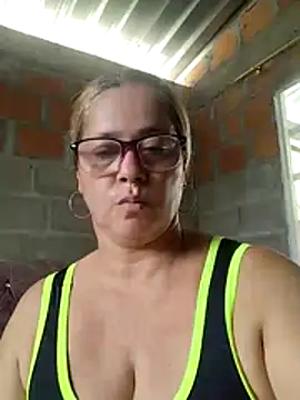 Snapshot of natally_ross21 chatting on 21, 6, 2026 natally ross21 online show from 21, 6, 2026