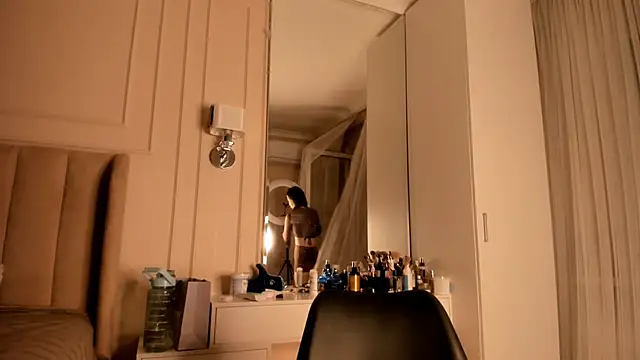 melissa yamazaki online show from 31, 10, 2025