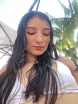 Snapshot of loly-yandere chatting on 17, 1, 2025 loly-yandere online show from 17, 1, 2025