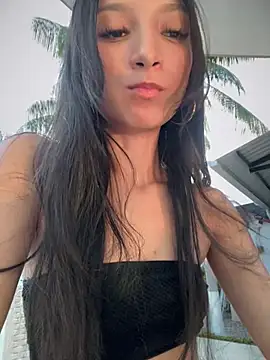 Snapshot of loly-yandere chatting on 5, 2, 2025 loly-yandere online show from 5, 2, 2025