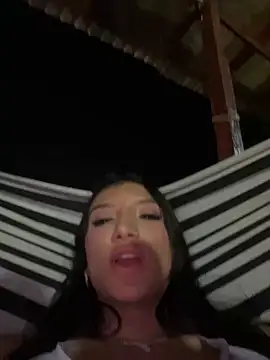 Snapshot of loly-yandere chatting on 18, 2, 2025 loly-yandere online show from 18, 2, 2025