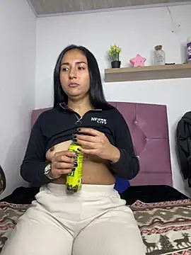 luna asss online show from 22, 1, 2025