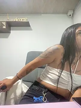 luna asss online show from 3, 2, 2025