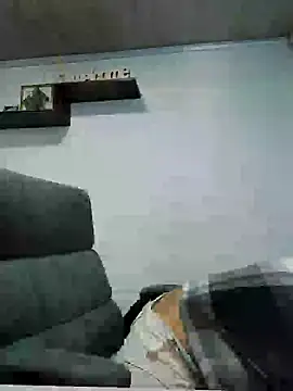 luna asss online show from 4, 2, 2025