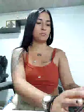 luna asss online show from 4, 2, 2025