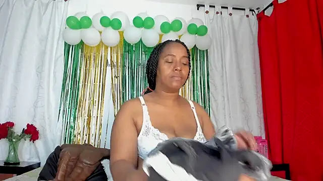 Snapshot of AmbarthSmiith2 chatting on 22, 3, 2025 AmbarthSmiith2 online show from 22, 3, 2025