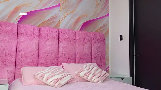 kendal rossi online show from 21, 3, 2026