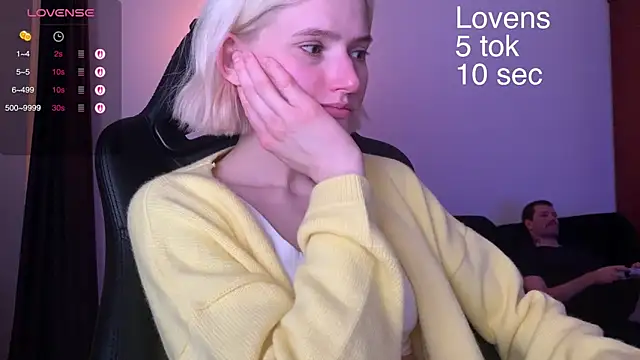 Sexy Sweets online show from 13, 9, 2025