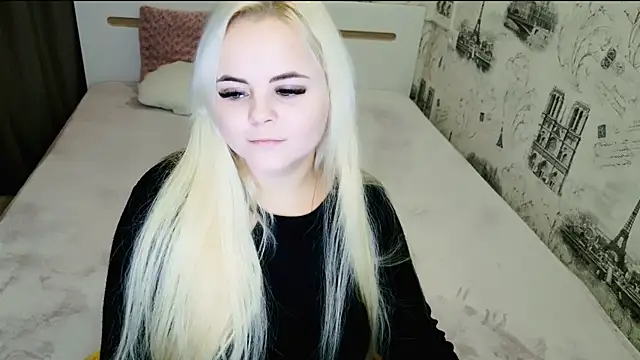 lovely-eyes online show from 5, 12, 2025