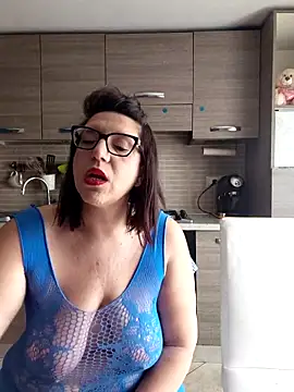 carolyne2023 online show from 4, 3, 2026