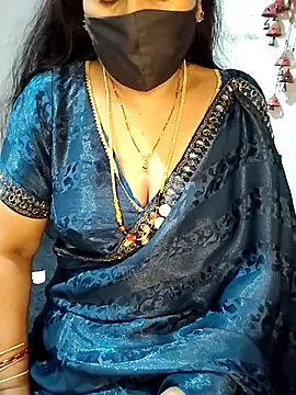 Snapshot of Rani_Darling_99 chatting on 18, 9, 2025 Rani Darling 99 online show from 18, 9, 2025