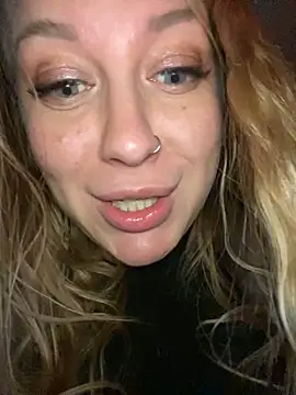 Sweet   Emily online show from 14, 1, 2025