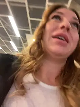 Sweet   Emily online show from 24, 1, 2025