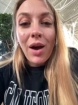 Sweet   Emily online show from 9, 9, 2025