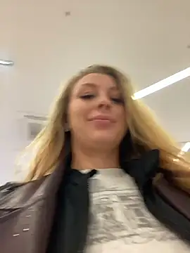 Sweet   Emily online show from 16, 10, 2025