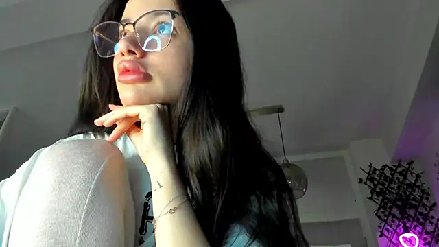 IreneVON online show from 5, 2, 2025