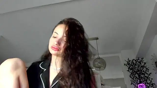 IreneVON online show from 14, 2, 2025