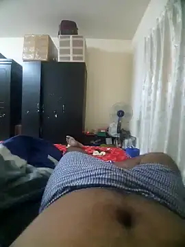 sexymallusexymale online show from 11, 12, 2024