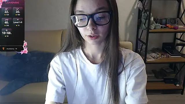 Snapshot of Amarieni chatting on 3, 12, 2024 Amarieni online show from 3, 12, 2024