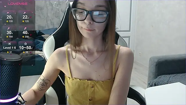 Snapshot of Amarieni chatting on 28, 2, 2025 Amarieni online show from 28, 2, 2025