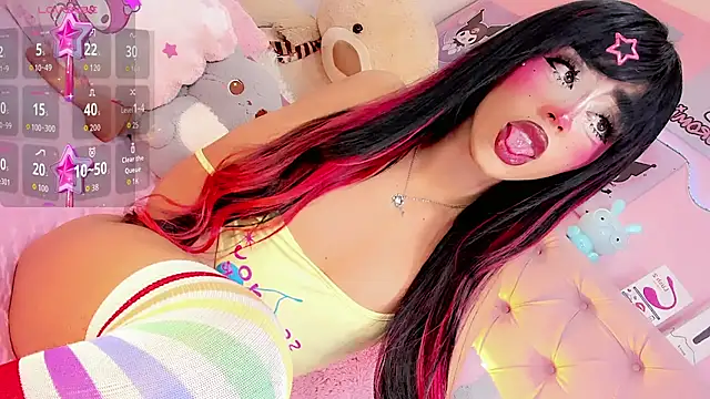 Snapshot of Cute_Roxxy chatting on 10, 5, 2026 Cute Roxxy online show from 10, 5, 2026