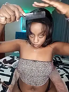 Snapshot of Queen-Chocolate chatting on 11, 5, 2026 Queen-Chocolate online show from 11, 5, 2026