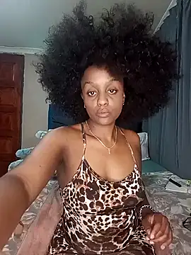 Snapshot of Queen-Chocolate chatting on 14, 5, 2026 Queen-Chocolate online show from 14, 5, 2026