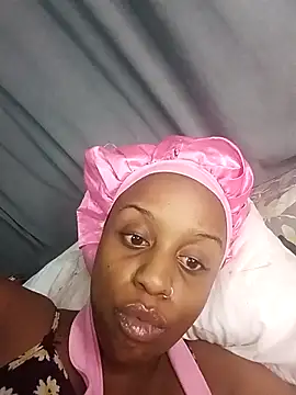 Snapshot of Queen-Chocolate chatting on 16, 5, 2026 Queen-Chocolate online show from 16, 5, 2026
